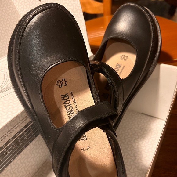 BIRKENSTOCK kid or women 34 small feet model Jane - Picture 1 of 5